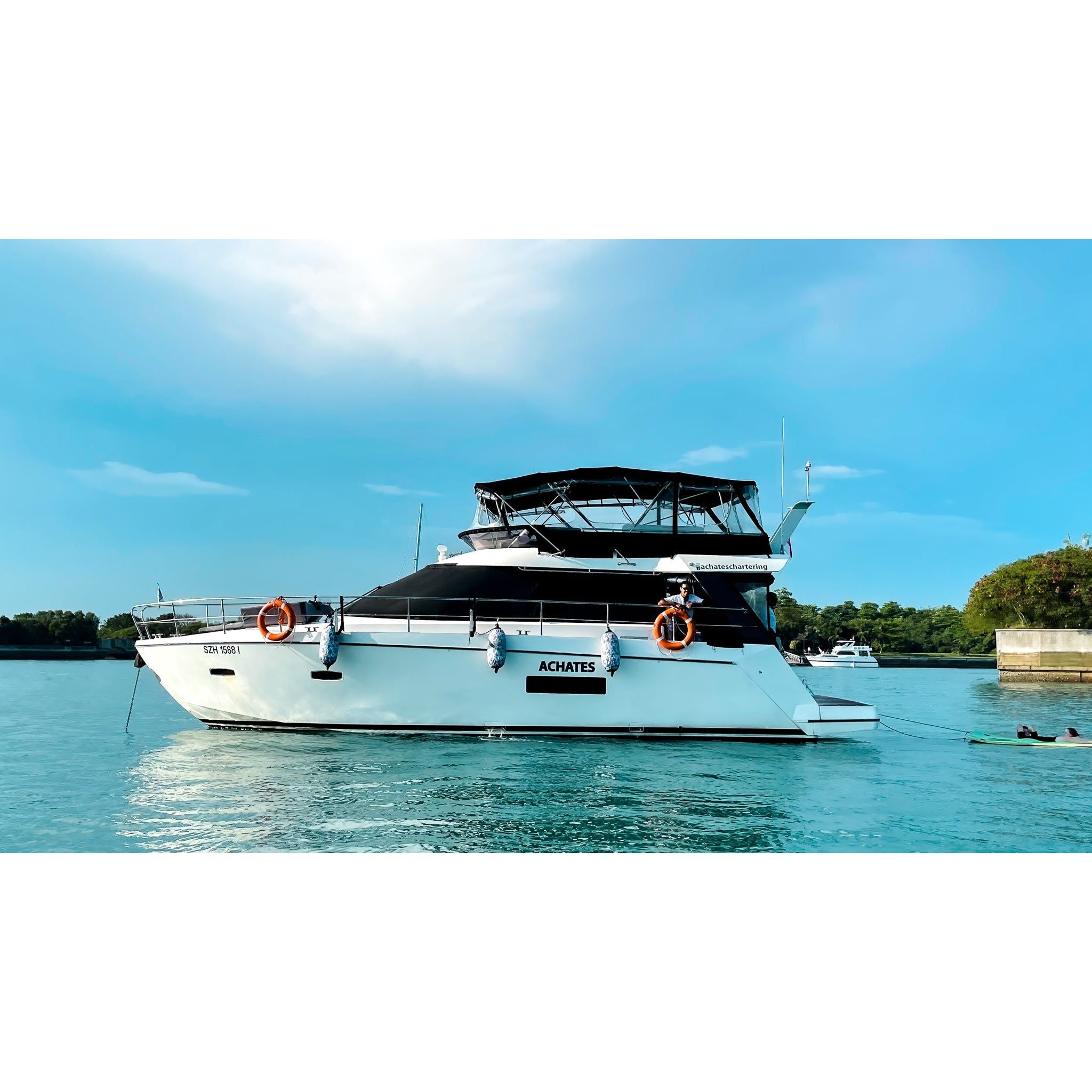 Achates
Sealine F42