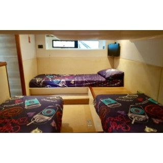 Achates
Sealine F42